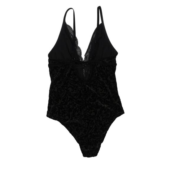 Ambrielle Black Lace Bodysuit Large Sexy Plunge Neck Spagetti Strap Velvet Lace - Picture 3 of 9